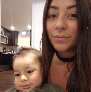 Meet your Posher, Leticia